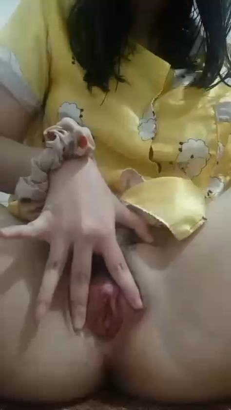 Ngisep Kontol Lalu Crot Di Muka